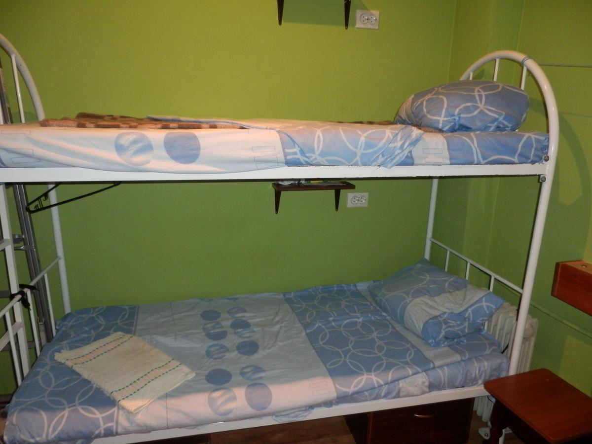 Yourhostel Svyatoshino キエフ エクステリア 写真